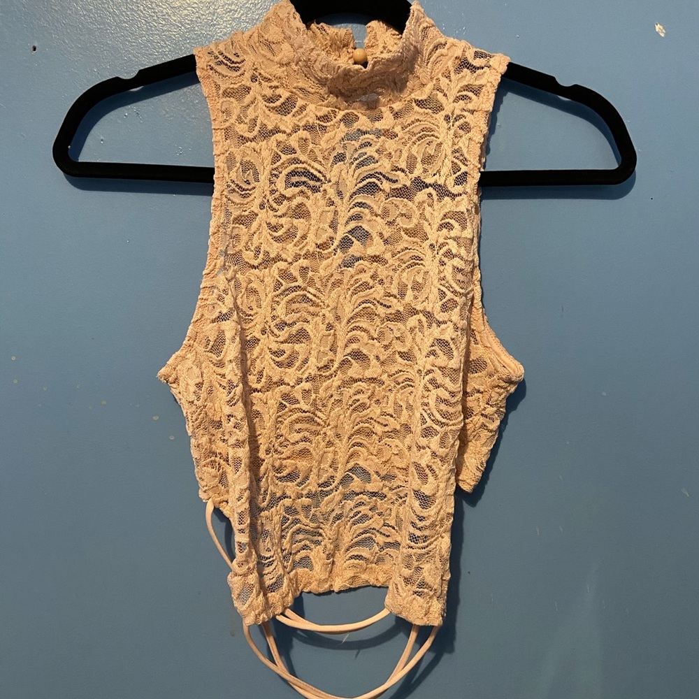 lace crop top